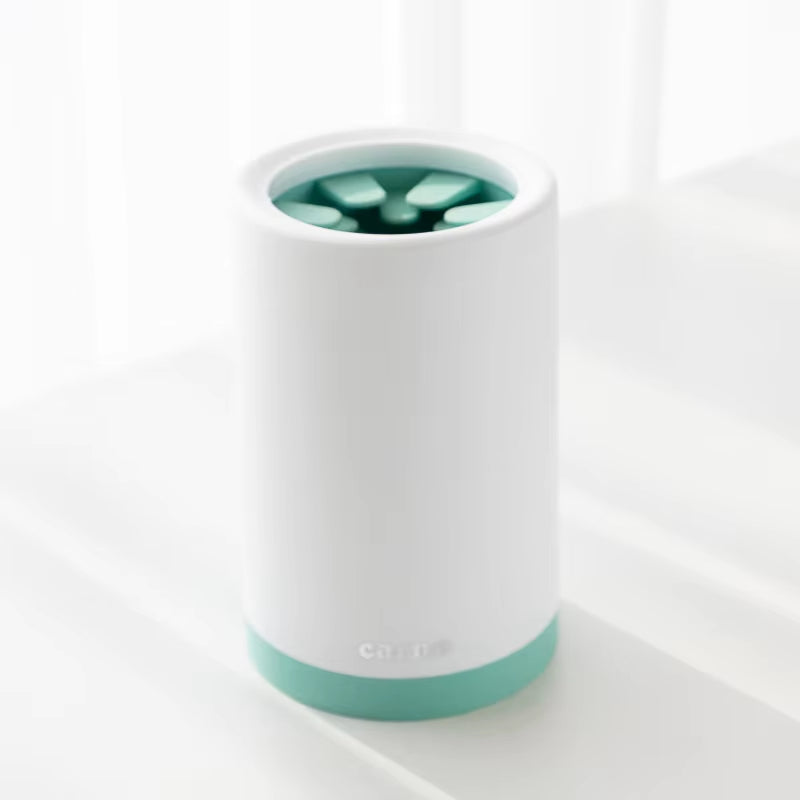 Pet Paw Washer Cup Quickly Wash Dirty Cat and Dog Feet Cleaning Supplies Silicone